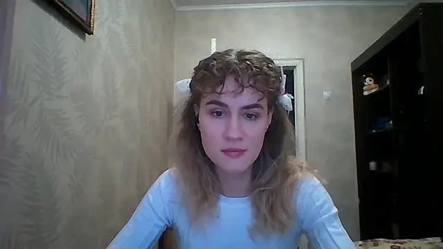 Snapshot of DeanneGilcher chatting on 02/22/26, 02:08 DeanneGilcher online show from 02/22/26, 02:08