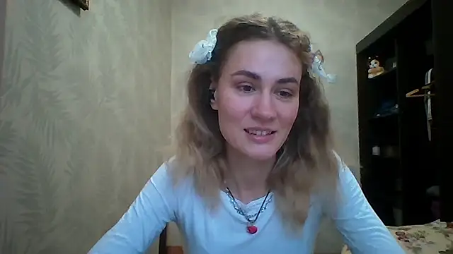 Snapshot of DeanneGilcher chatting on 02/19/26, 09:28 DeanneGilcher online show from 02/19/26, 09:28