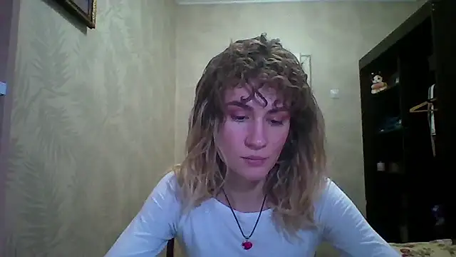 Snapshot of DeanneGilcher chatting on 02/20/26, 02:19 DeanneGilcher online show from 02/20/26, 02:19