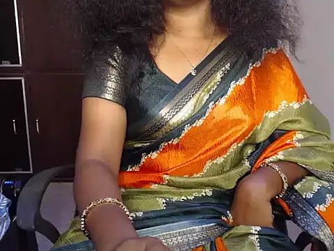 VixenNandhu online show from 04/12/26, 06:11