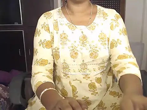 VixenNandhu online show from 08/07/26, 04:18