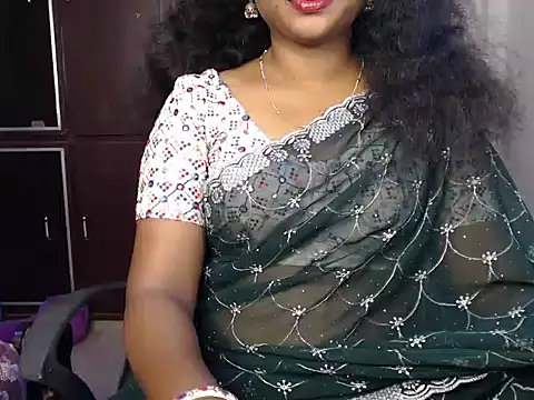 VixenNandhu online show from 07/23/26, 04:36