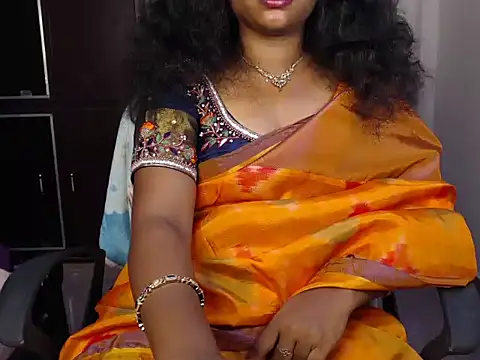 VixenNandhu online show from 07/10/26, 10:54