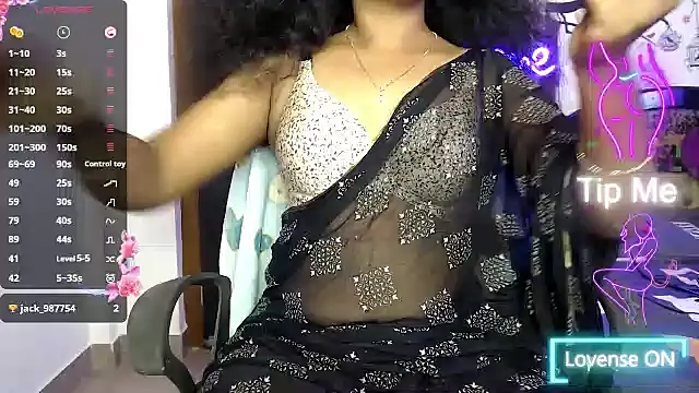 Snapshot of VixenNandhu chatting on 02/12/26, 03:39 VixenNandhu online show from 02/12/26, 03:39