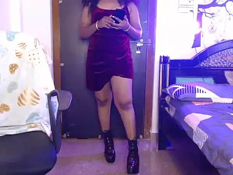 Snapshot of VixenNandhu chatting on 02/07/26, 06:10 VixenNandhu online show from 02/07/26, 06:10