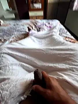 manish 8826 online show from 04/15/26, 01:44