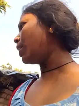 Sweet-runi online show from 02/10/26, 03:38