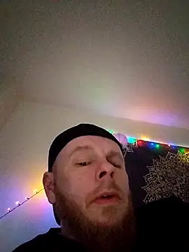 Snapshot of Stossfest43 chatting on 03/02/26, 04:25 Stossfest43 online show from 03/02/26, 04:25