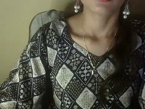 Mehaak  online show from 05/14/26, 04:37