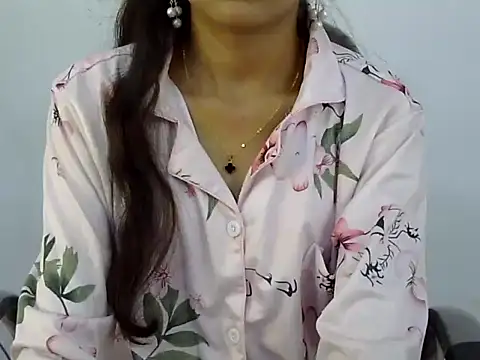 Mehaak  online show from 06/22/26, 06:32