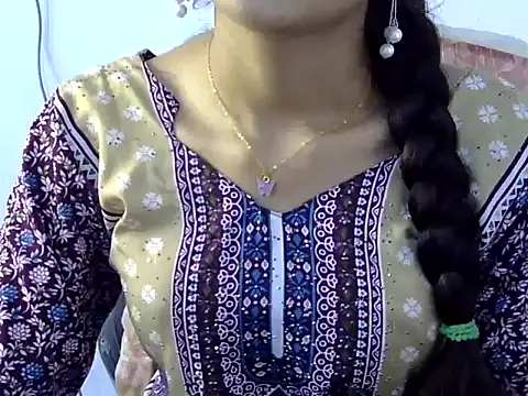 Mehaak  online show from 03/25/26, 06:46