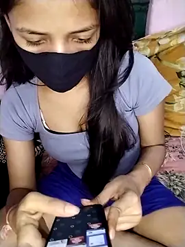 Snapshot of Naina-hott chatting on 03/01/26, 07:14 Naina-hott online show from 03/01/26, 07:14