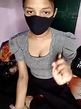 Snapshot of Naina-hott chatting on 02/20/26, 08:11 Naina-hott online show from 02/20/26, 08:11