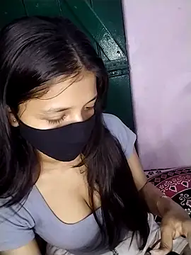 Naina-hott online show from 04/11/26, 06:55