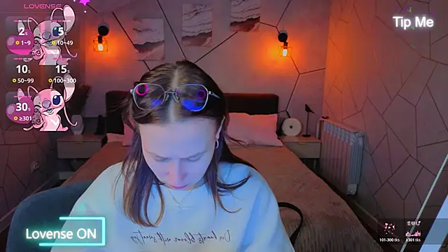  Kiki angel  online show from 04/12/26, 01:20