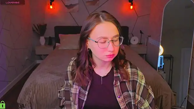  Kiki angel  online show from 04/04/26, 09:38