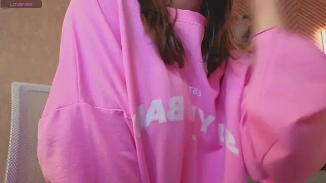  Kiki angel  online show from 04/10/26, 01:23