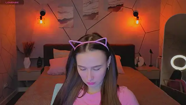  Kiki angel  online show from 03/23/26, 01:28