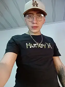 Emmanuel Lust online show from 02/18/26, 12:01