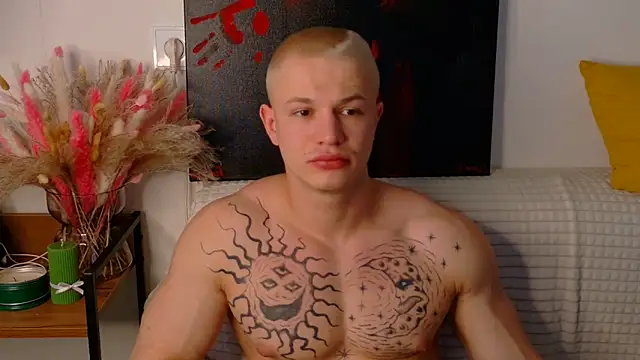 Snapshot of SterlingNoir chatting on 02/27/26, 11:43 SterlingNoir online show from 02/27/26, 11:43