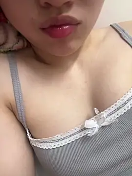 Alicia-a online show from 03/31/26, 03:47