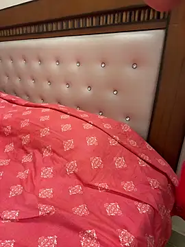 Shreenn online show from 04/03/26, 06:14