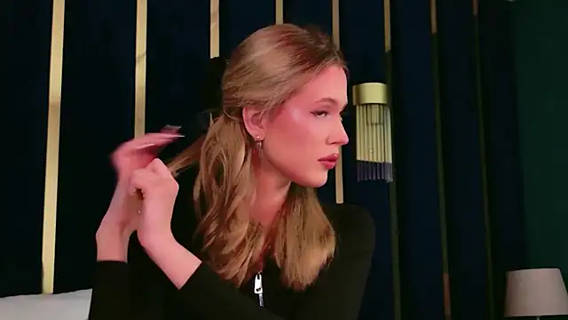 Snapshot of Beckie_White chatting on 03/23/26, 09:36 Beckie White online show from 03/23/26, 09:36