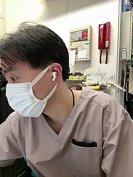 Snapshot of shizuku-kun211 chatting on 02/28/26, 08:08 shizuku-kun211 online show from 02/28/26, 08:08