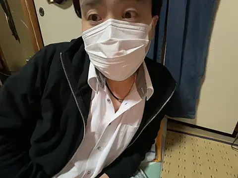 shizuku-kun211 online show from 03/05/26, 06:32