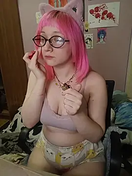 PinkyDavi online show from 02/06/26, 05:42