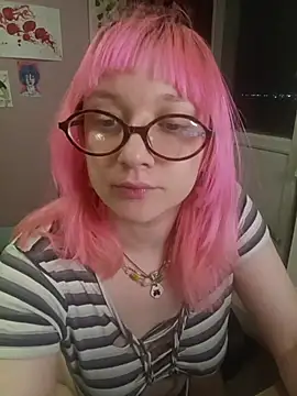 PinkyDavi online show from 02/13/26, 02:11