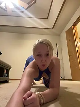 Marilynxo online show from 02/18/26, 06:22