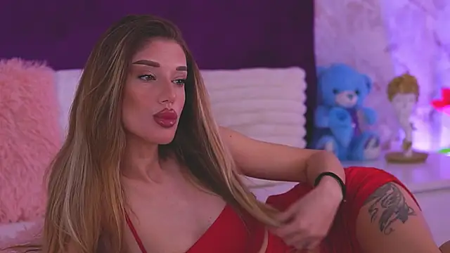 EllinaNuria online show from 04/09/26, 04:03