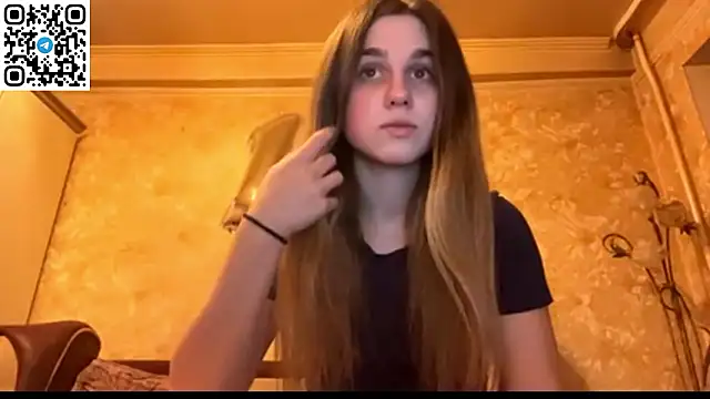 LovelySilk 63 online show from 03/26/26, 08:18