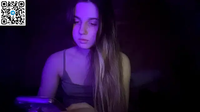 LovelySilk 63 online show from 04/01/26, 07:33