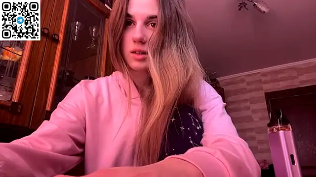 LovelySilk 63 online show from 03/05/26, 09:06