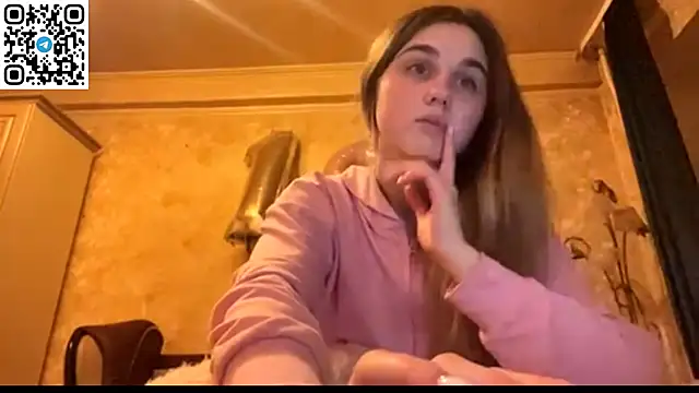 LovelySilk 63 online show from 04/11/26, 06:22