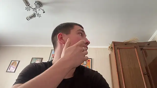 MoonlightVera online show from 02/18/26, 09:06