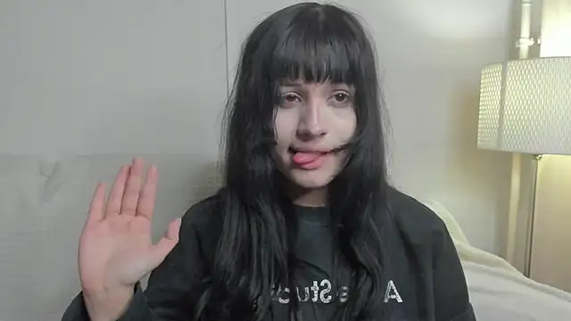 Maxi mia 1 online show from 02/16/26, 02:27