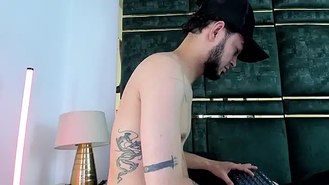 GaelyCoral online show from 03/12/26, 11:25