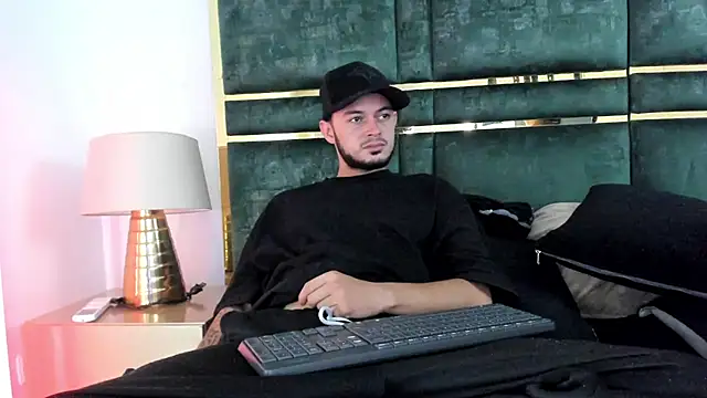 GaelyCoral online show from 03/10/26, 11:36