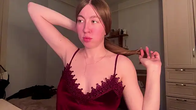 Snapshot of AuroraLawson chatting on 02/18/26, 12:01 AuroraLawson online show from 02/18/26, 12:01