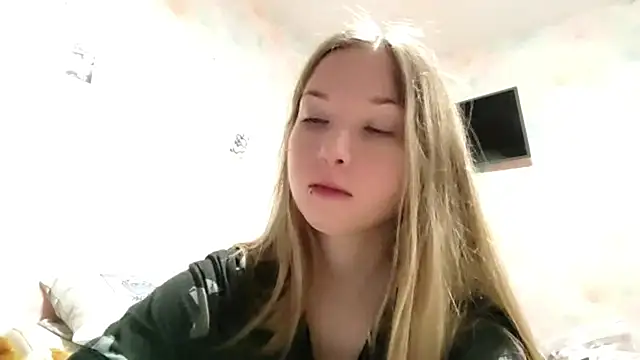 TiaBIanks online show from 02/20/26, 01:35