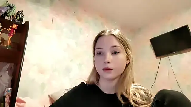 TiaBIanks online show from 03/12/26, 10:41