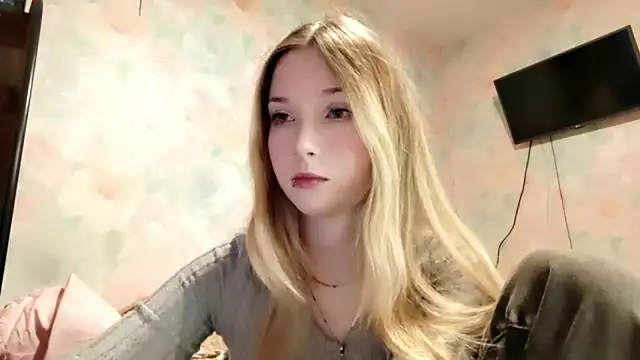 TiaBIanks online show from 04/10/26, 11:39