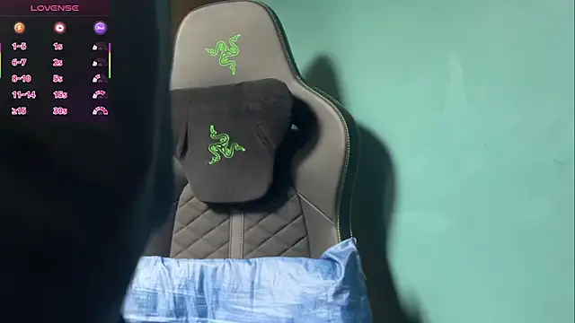 Snapshot of JadeAlexis403 chatting on 02/16/26, 11:31 JadeAlexis403 online show from 02/16/26, 11:31