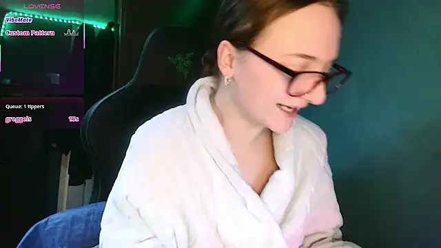 Snapshot of JadeAlexis403 chatting on 02/20/26, 07:43 JadeAlexis403 online show from 02/20/26, 07:43