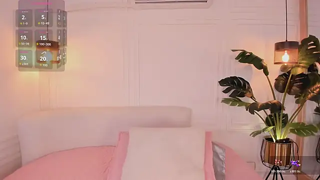 Nicole Whittee online show from 04/06/26, 09:38