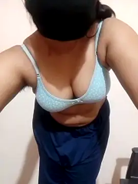 Wow nikita online show from 04/05/26, 06:03