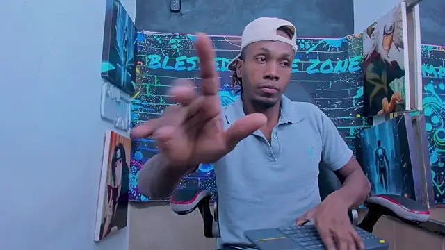 Snapshot of Jeanpieroo26 chatting on 02/12/26, 07:35 Jeanpieroo26 online show from 02/12/26, 07:35